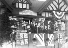 [Governor General Viscount Willingdon and others on steps of Point Grey Municipal Hall]