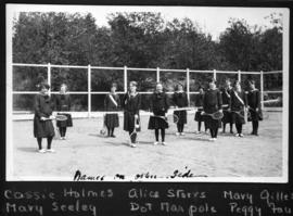 Convent of the Sacred Heart pupils on the tennis court
