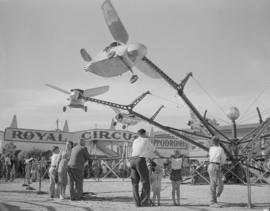 Pacific National Exhibition midway : general, crowds, etc.