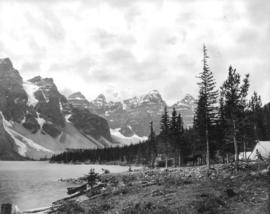 [A camp beside Lake Moraine in the Valley of the Ten Peaks]