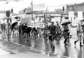[Anti-war demonstration organized by the Coordinating Committee to end the war in Vietnam]