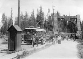 [Street car number 21 at the entrance to Stanley Park]