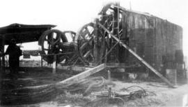 [Unidentified machinery at Paterson Lumber]