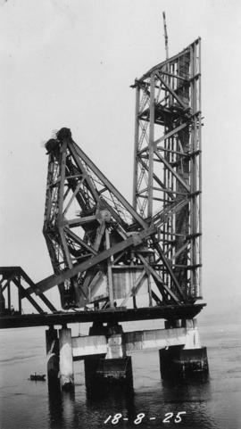 Bascule counterweight system : August 18, 1925