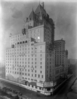 Canadian National Hotel [Hotel Vancouver]