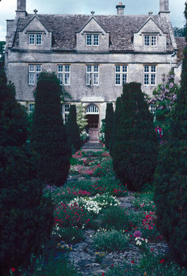 Gardens - United Kingdom : Mrs. Verey, Barnsley House