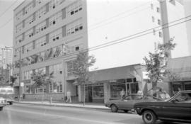 1100 Robson Street north side