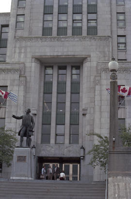 Captain George Vancouver statue at City Hall entrance