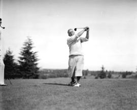 [Member of Clark Gable's group at Shaughnessy Golf Club]