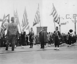 Mystic Shriners arrive, C.P.R. Pier "D"