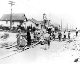 Construction gang at about 18th and Dunbar