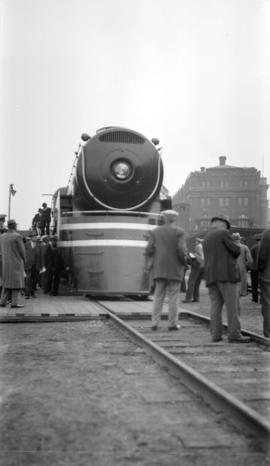 C.P.R. Steam, Pass. Eng. #3001 [Class F2A, "Jubilee"] front end