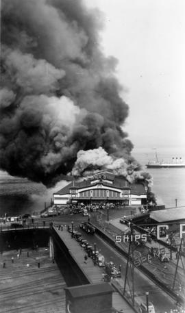 [Pier D fire with C.P.R. vessel "Princess Charlotte" in steam]