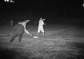 Baseball 1939 Capilanos [Night game, play at first base]