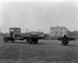 Arrow Transfer fleet of trucks