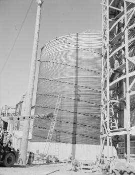 Duncan Bay : water tanks