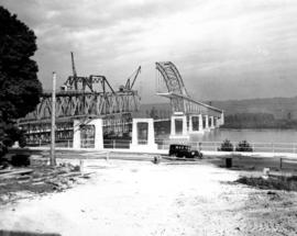 [Pattullo Bridge under construction]