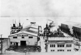[Union Dock showing departure of ships]