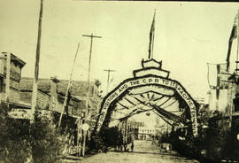 Hart's Arch at Cordova Street