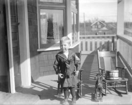 [Jack Davidson on porch of "Braeriach" at 2119 West 42nd Avenue]