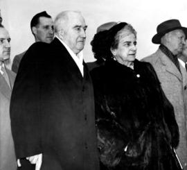 [Major J.S. Matthews, Mrs. R.J. Sprott and others at opening of Granville Bridge]