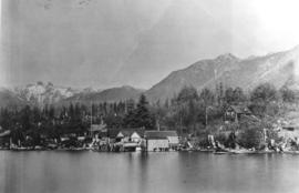 [View of North Vancouver west of Lonsdale Avenue from the water]