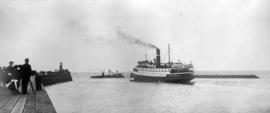 [S.S. "Cariboo" (later "Cowichan") leaving Troon, Ayrshire for Scotland]