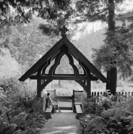 Caulfeild : Lych Gate at St. Francis in the Woods