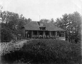 Bungalow billet during tour of Canadian Cadets to Australia and New Zealand