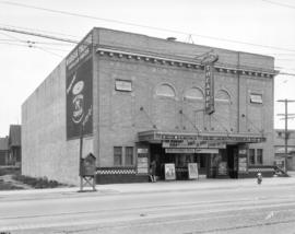 [Windsor Theatre at 25th Avenue and Main Street]