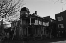 [Wide view of 1415 Barclay Street, 1 of 3]