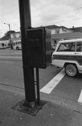 Renfrew [Street] and 1st [Avenue traffic controller]