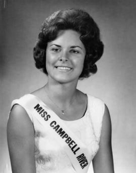 Elaine Unaka, Miss Campbell River '64: [portrait]