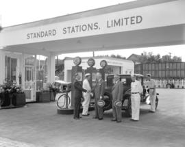 Standard Oil Company Gas Station [at 5th Avenue and Cambie Street]