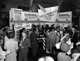 Edwards display of electric shavers