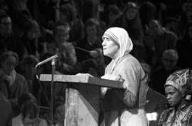 124 - Mother Teresa [10 of 35]