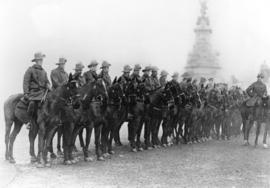 [Australian soldiers who formed part of the Guard of Honour for the King and Queen at the opening...