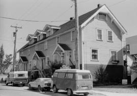 1420-1430 Napier (row houses)