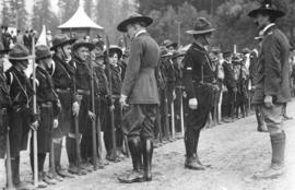 [General Baden-Powell inspects troops of Boy Scouts at Hastings Park]