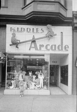 Cockfield Brown : Kiddies Arcade
