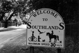 Blenheim Street sign, "Welcome to Southlands"