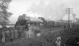 C.P.R. Steam, Pass. Eng. #2863 [Class H1E] Royal [train]