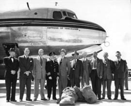 [Canadian Pacific Airlines first air mail flight in "Empress of Vancouver" to Australia]