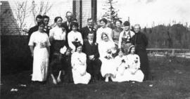 [Wedding party of L.S. Jackson and Beulah Burns]