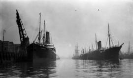 [Hydaspes and another ship at docks in] Clyde