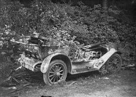 Auto crash [burned out car]