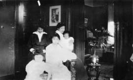 Lillian Ho Wong's photo album [92 of 293]