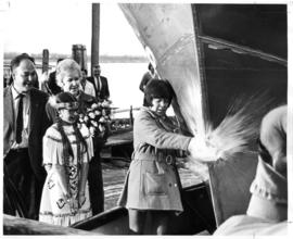 Pat Harborne christening new gillnetter