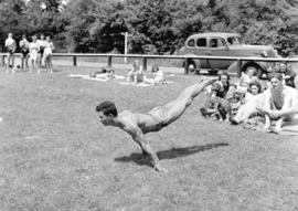 Gymnasts at Second Beach