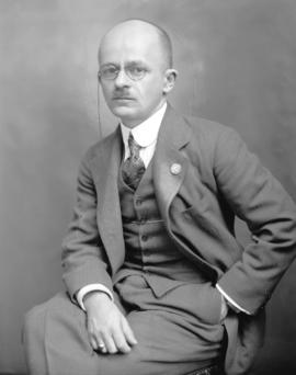 [Studio portrait of Dr. D.E.H. Cleveland]